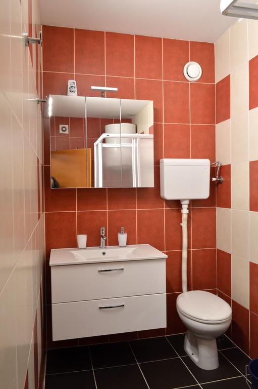 Apartment Millas Ni Exterior foto