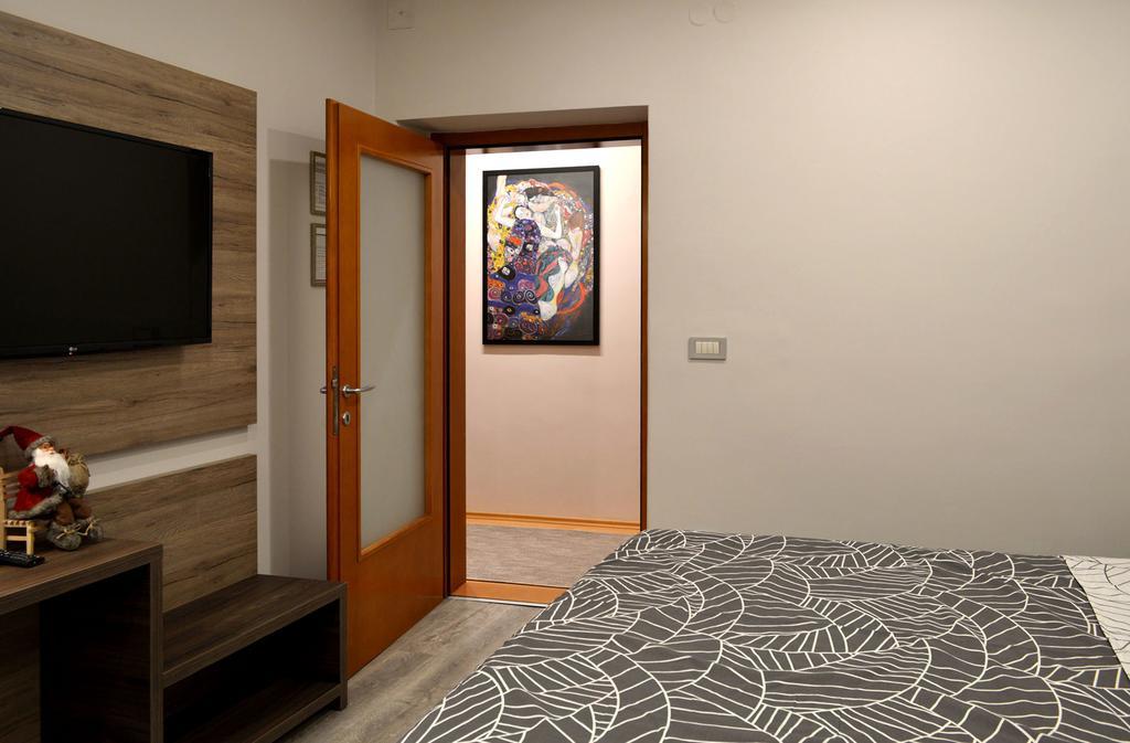 Apartment Millas Ni Exterior foto